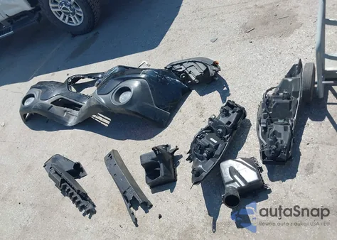 2019 Subaru Outback 3.6R Touring z USA, uszkodzony, nr VIN 4S4BSETC1K3394417